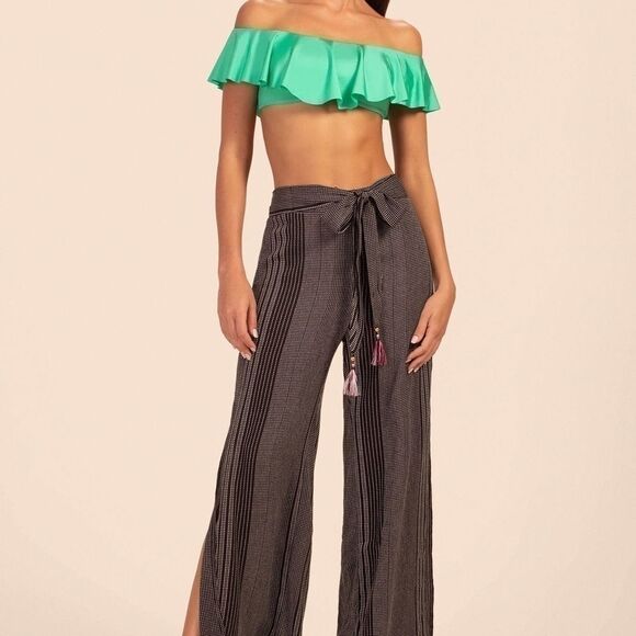 New Trina Turk Ruffle Off The Shoulder Bandeau Top swimsuit, swimwear Sz 10 - Picture 8 of 9